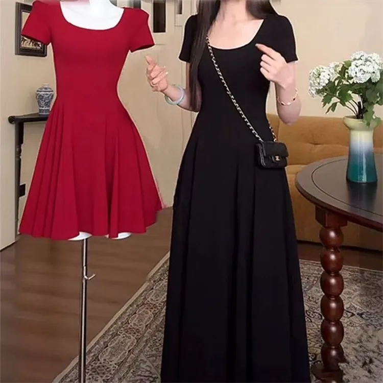 夏季微胖收腰百褶微胖大码减龄红色连衣裙赫本风显瘦A字裙女