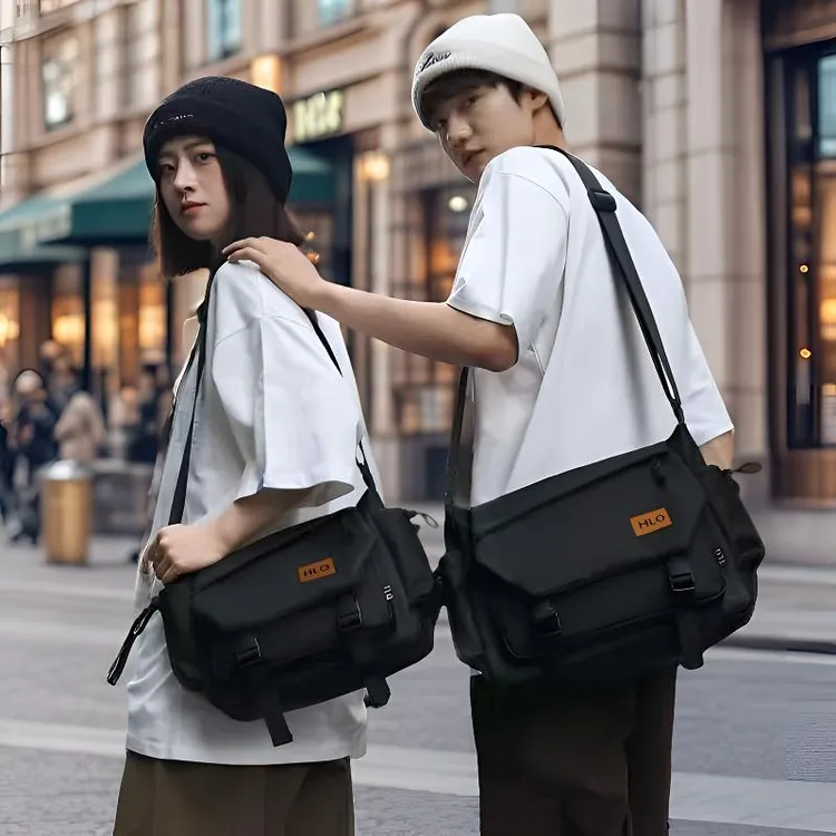 男士背包斜挎包包男款单肩包男士包外出便携包休闲多功能简约时尚