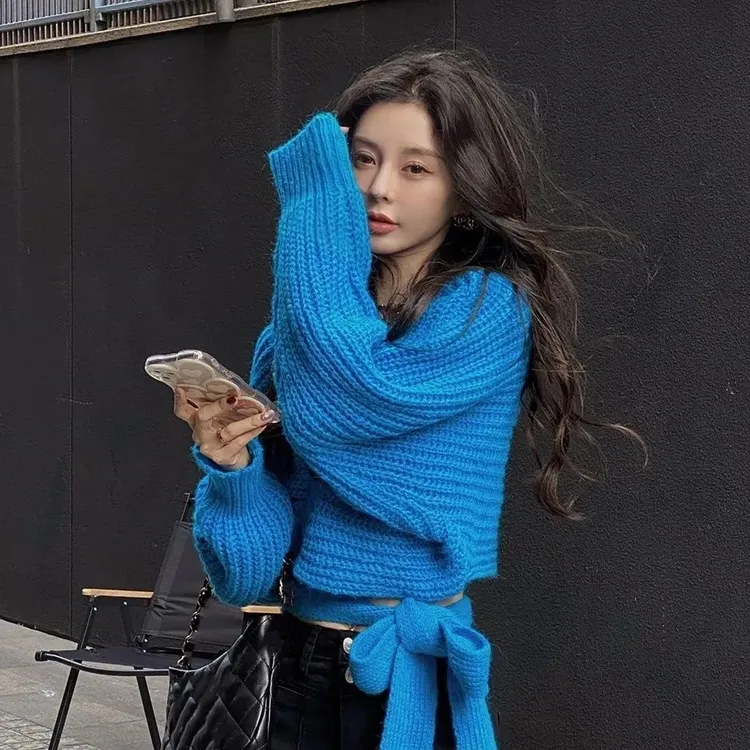 韩系温柔风V领交叉绑带毛衣女秋冬设计感别致显瘦超好看针织上衣