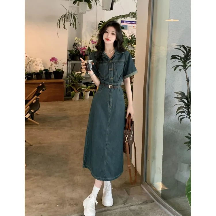 复古收腰牛仔连衣裙女夏季新款法式高级感小个子气质港风长款裙子