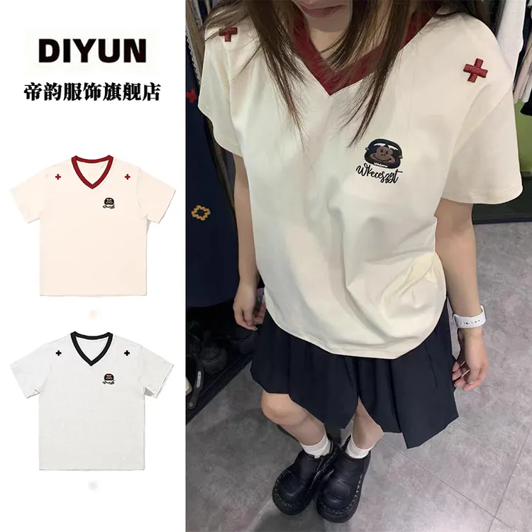 【帝韵】夏季时尚潮流设计感正肩v领刺绣短袖T恤女装百搭ins风上衣