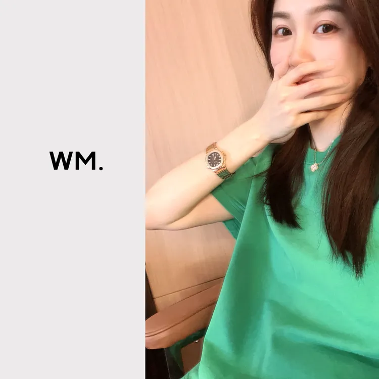 WMeng.*简约绿T*小众款极简显瘦正肩后字母tJS-T-25063001