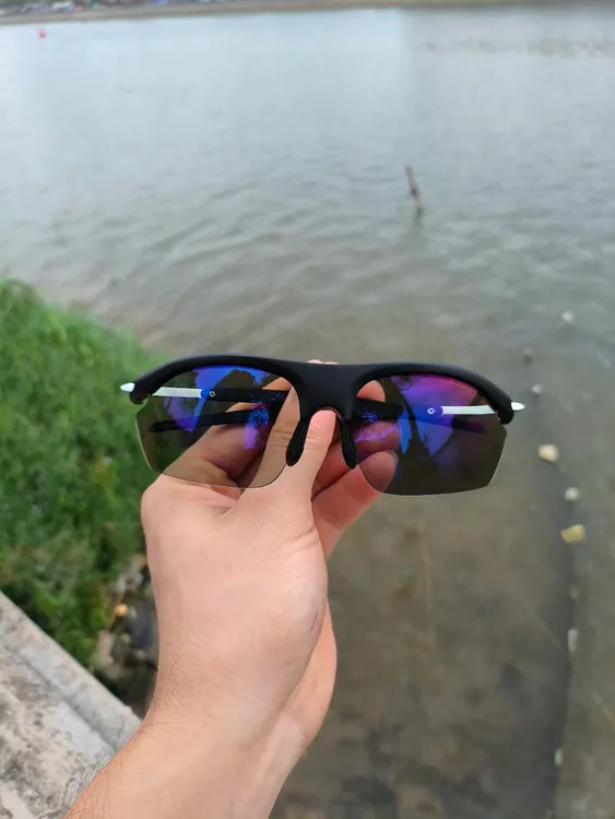 眼镜蛇高清专用护目增亮偏光镜射鱼眼镜新款看水底鱼q10钓鱼正品