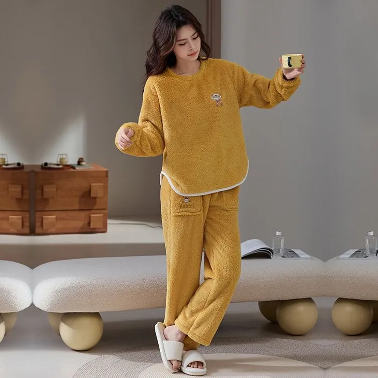 保暖睡衣女冬珊瑚绒法兰绒春秋款圆领套头毛绒可外穿家居服