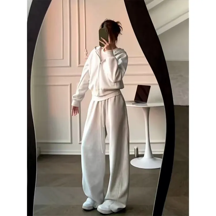 纯色运动服套装女秋冬加绒宽松显瘦时尚卫衣阔腿裤休闲两件套跑步