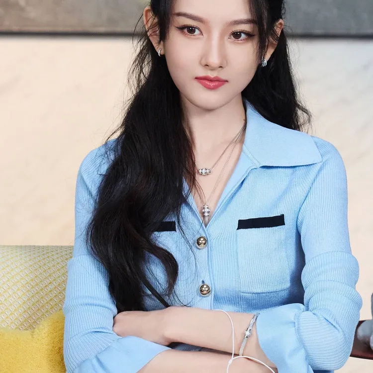 宋祖儿明星同款春秋新款时尚气质名媛网红针织女式上衣开衫外套