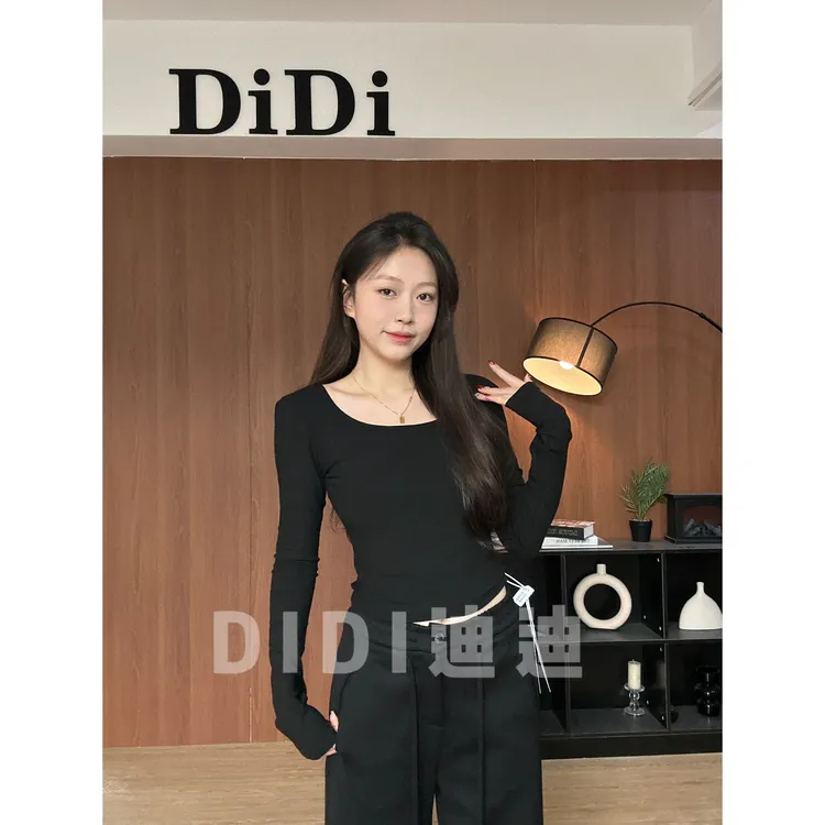 【DIDI】辣妹性感大露后背紧身长袖T恤女秋黑色内搭打底衫上衣