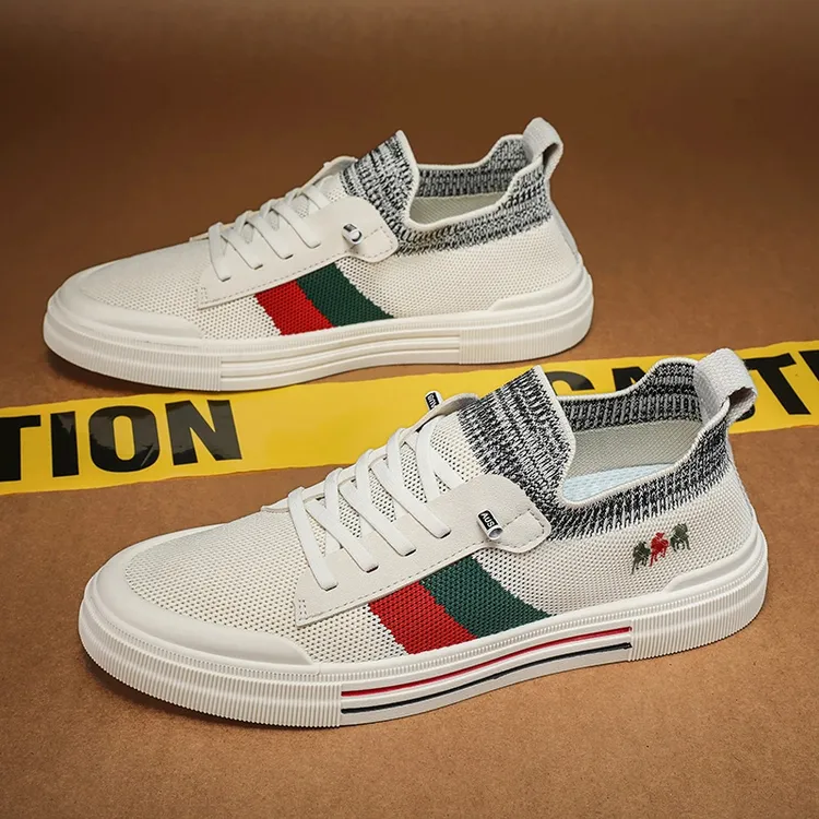 夏季男鞋2025新款飞织网面鞋薄款透气男士休闲运动一脚蹬百搭板鞋