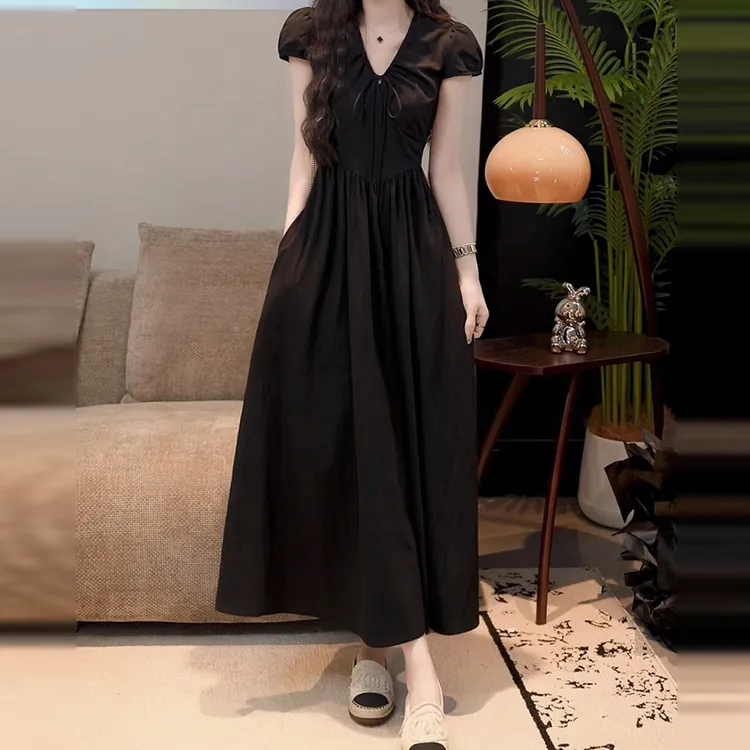 【清仓+运补5米】纯欲法式气质V领连衣裙女2025夏季褶皱a字长裙4899