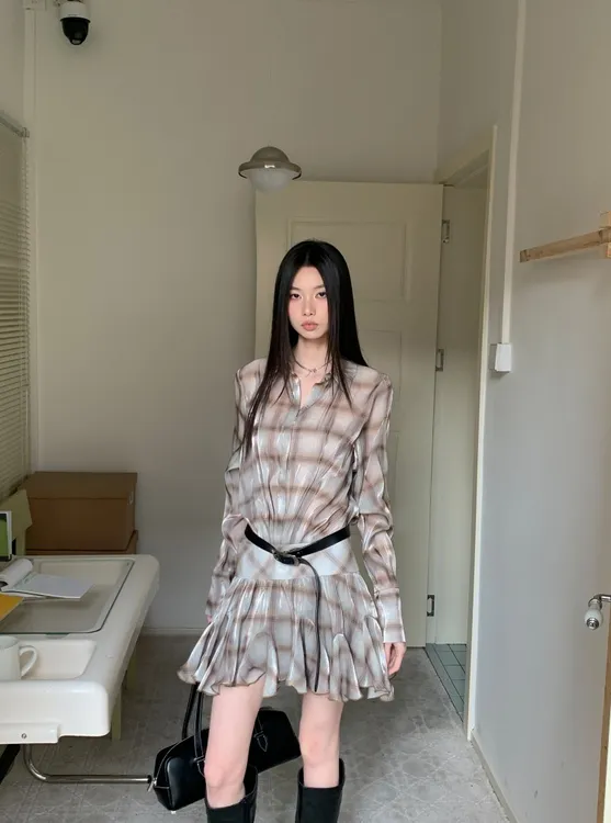 MOONSEE韩系复古格纹翻领木耳边连衣裙女春季百搭气质衬衫中长裙