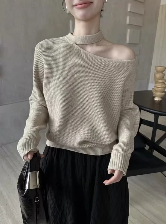 新款韩系华夫格纹理针织衫挂脖镂空露肩洋气加厚保暖毛衣MU6075