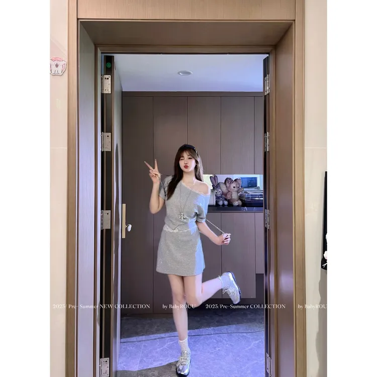 【星闪妮卡】温与柔掐腰显瘦蕾丝花边斜肩短袖上衣半身裙套装