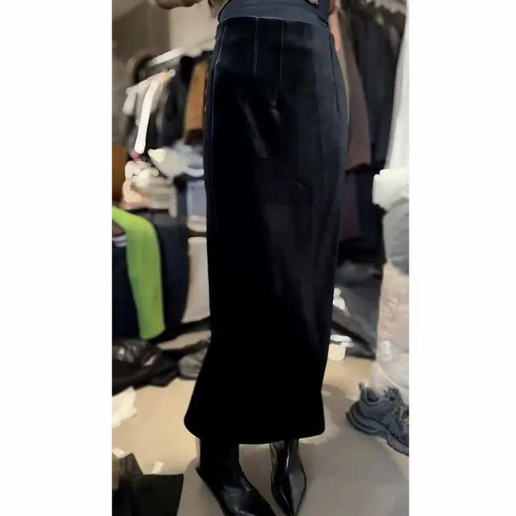 JING2025冬季新款99931高腰女半身裙加绒经典丝绒休闲裙显瘦半裙