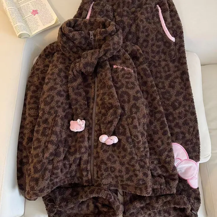 琪姐专属【DMXJ大梦想家】卡通豹纹Kitty珊瑚绒睡衣女秋冬款保暖家居服套装