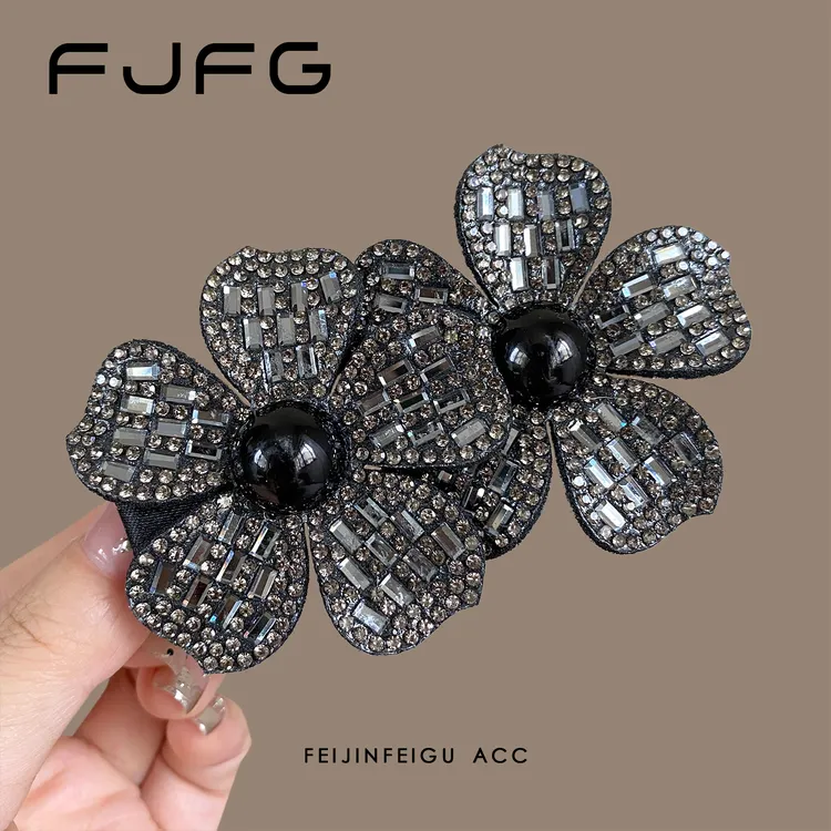 精致满钻花朵珠珠鸭嘴夹女新款刘海碎发侧边夹手工轻奢高级感发饰