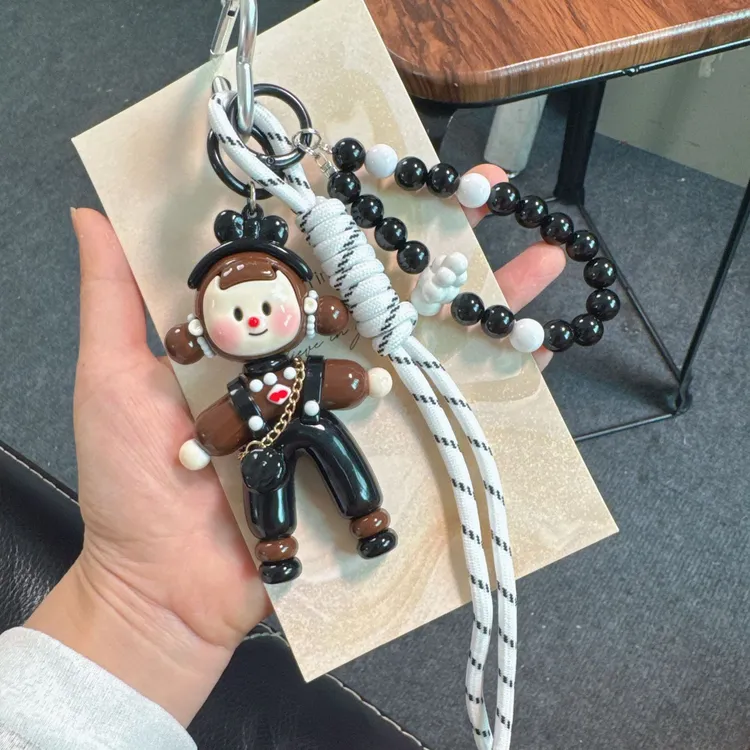 纯树脂粘土手工多妹挂件钥匙扣包挂可爱装饰配件