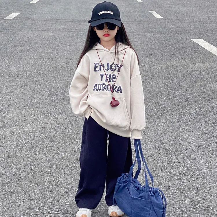 女童卫衣春秋2025新款洋气字母印花儿童秋装连帽上衣女大童装女孩