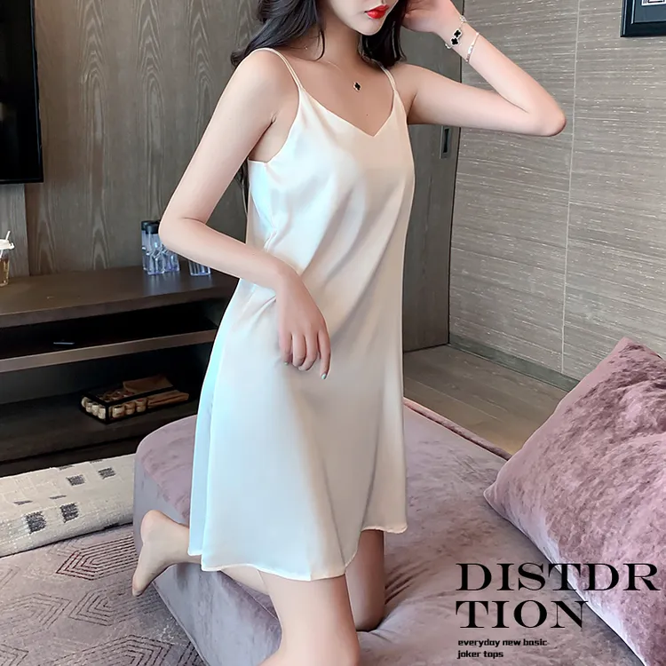 2025新款睡裙女夏季胸垫睡衣吊带无袖夏天薄款性感凉感冰丝家居服