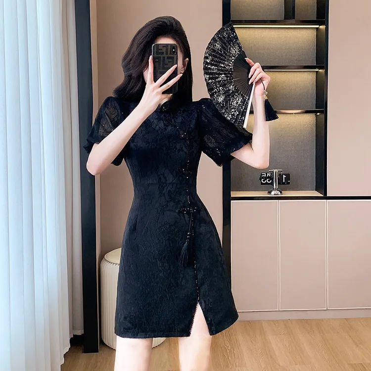 高端气质改良旗袍女夏季年轻款时尚复古新中式泡泡袖小个子连衣裙