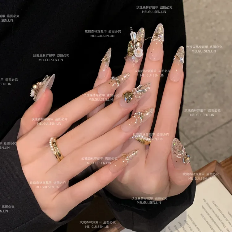 漫迹槟川 玫瑰森林人间富贵花高级裸肤色华丽钻饰长款手工穿戴甲