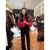 【 Wan wan】蛋糕层蕾丝拼接领子玫瑰花朵上衣