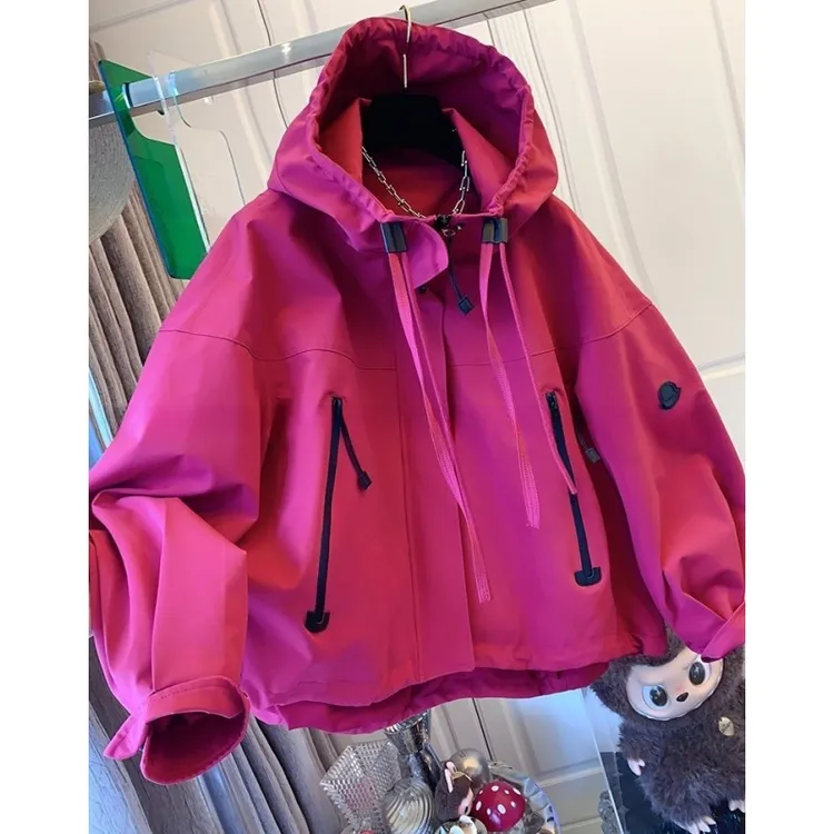 独特时尚超好看休闲工装风衣外套上衣女连帽小个子爆款2025秋新款