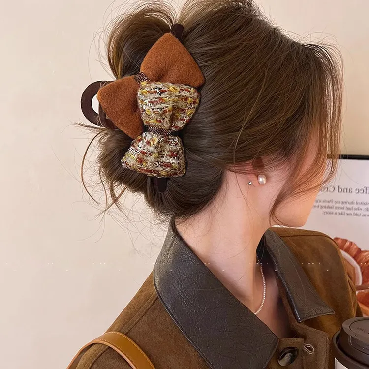 小香风ab双面蝴蝶结毛绒抓夹女后脑勺高级感盘发夹鲨鱼夹头饰发卡