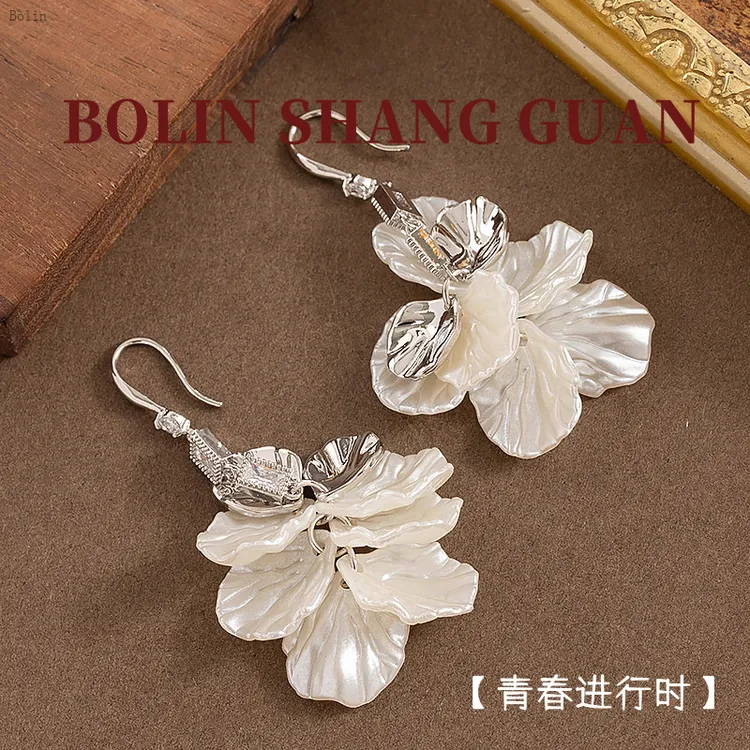 铜合金耳饰 鼎溢韩版仙甜美精致镶花瓣耳环女温柔气质高级感