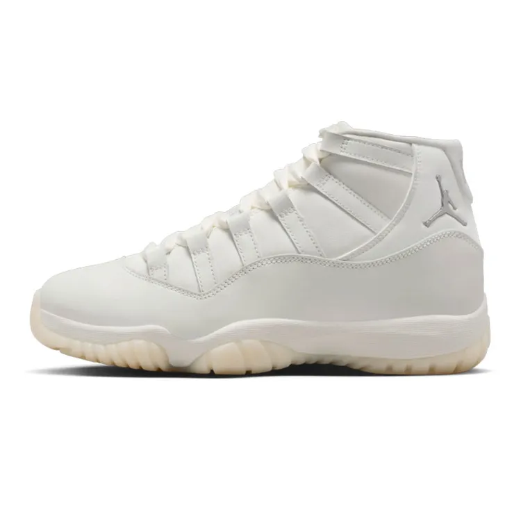 NIKE耐克【呼】女鞋AIR JORDAN 11运动鞋篮球鞋AR0715-110