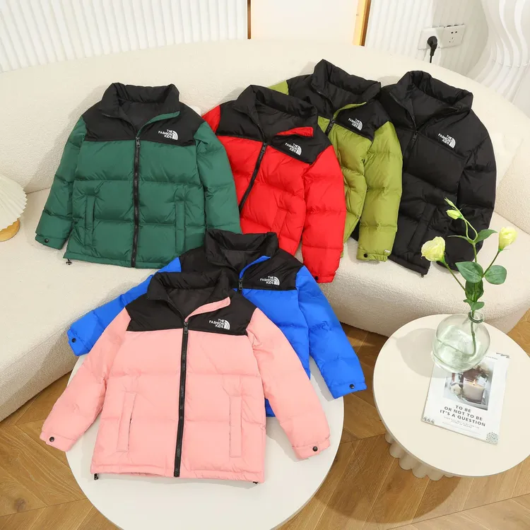 保姆鹅儿童羽绒服新款拼色加厚男童女童中大童短款连帽羽绒冬装外