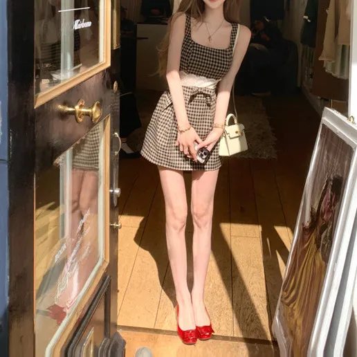 方领格子连衣裙女夏设计感拼接蕾丝蝴蝶结裙子