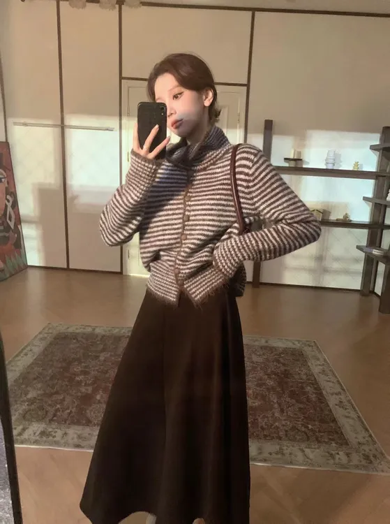 【芝士Cheese】布拉安妮  简约条纹秋冬季小香风百搭羊毛毛衣