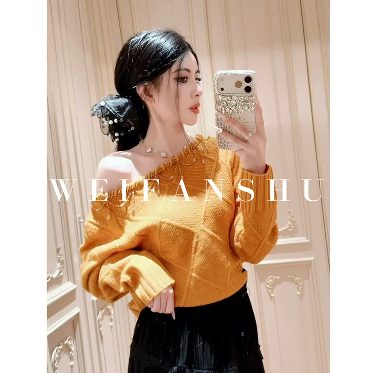 WEIFANSHU/魏凡舒【落日余温】秋冬新款设计感斜肩宽松百搭毛衣上衣