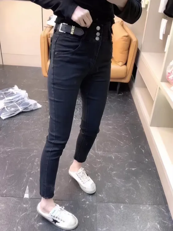 2025春季新款梨形身材显瘦牛仔裤女春季大码弹力修身烟管裤