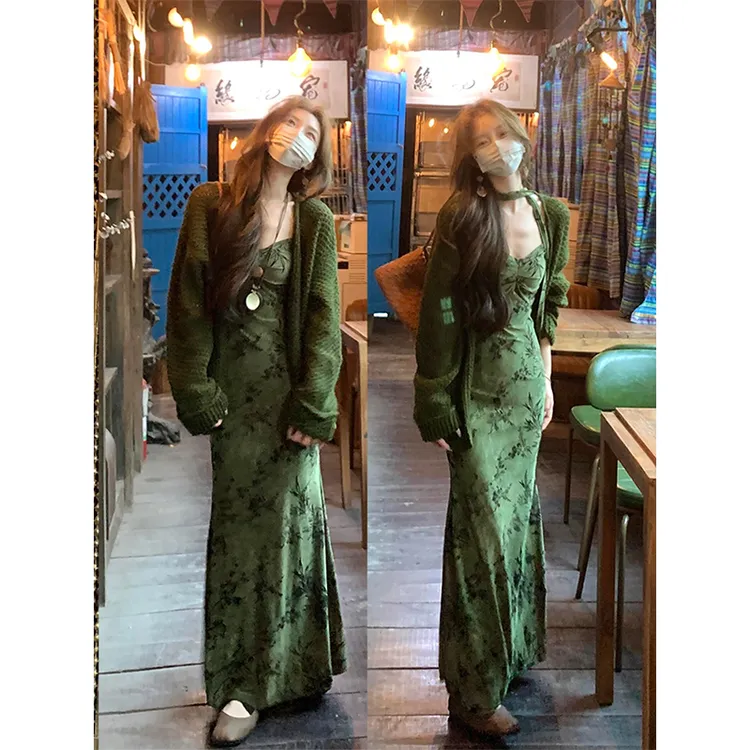 INS CEC设计感l镂空针织开衫外套搭新中式碎花掉色连衣裙套装