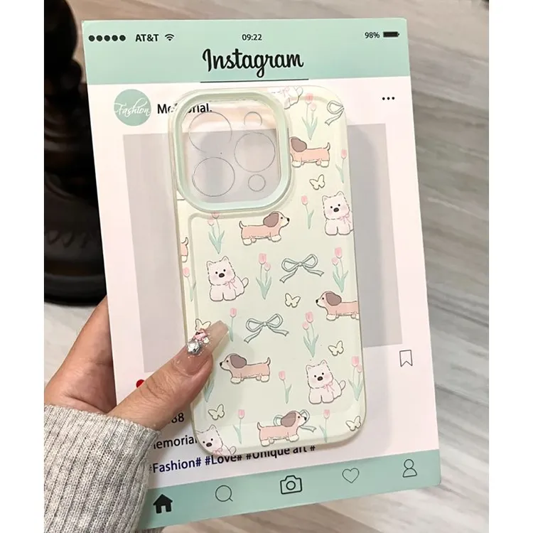 清新郁金香小狗适用iphone16/15promax手机壳苹果13/14全包12/11p