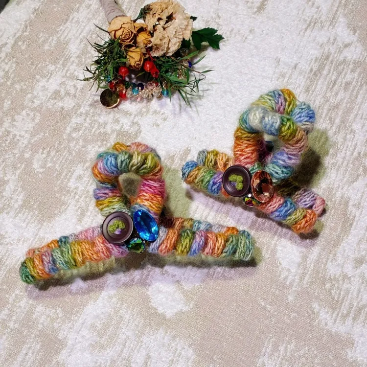 秋冬款彩色毛线鲨鱼夹半抓夹饰品发夹少女风发饰日韩手工原创抓夹