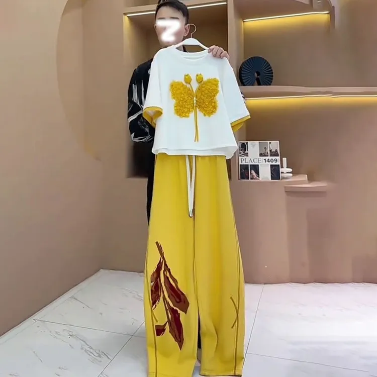 夏季穿搭一整套2025年新款显白立体刺绣宽松显瘦短袖两件套女装