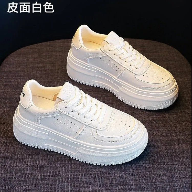 厚底小白鞋女2025新款ins潮秋季百搭松糕轻便休闲运动内增高女鞋