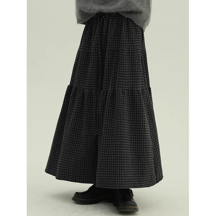 复古文艺黑色格子加厚a字蛋糕裙女秋冬季高腰层次感厚毛呢半身裙