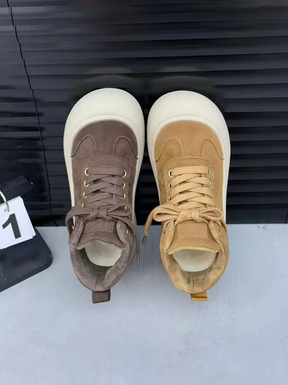 888秋季休闲高帮鞋复古透气高帮女靴时尚舒适秋冬加绒