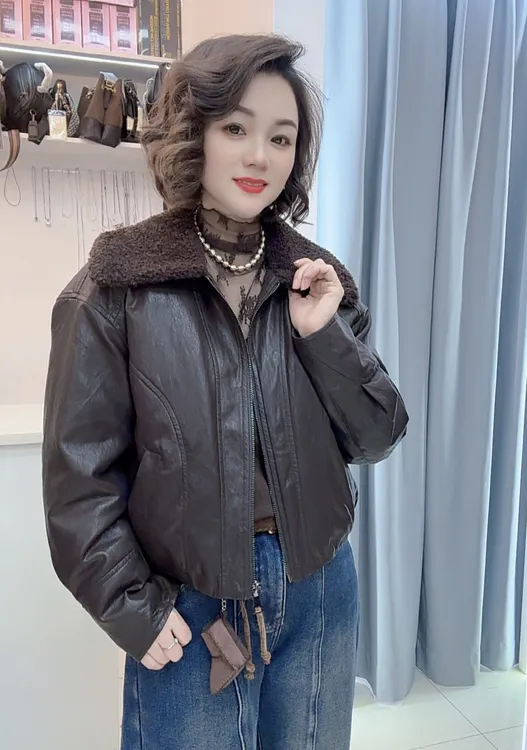 【热点】冬季新款蛋白皮羽绒服落肩袖毛领皮衣外套百搭上衣休闲