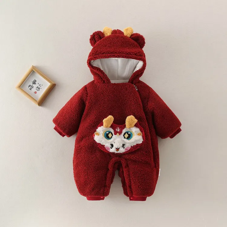 麦兜姐姐新生婴儿宝宝冬季外出服新年拜年服加棉加厚衣服