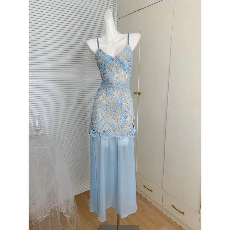 蕾丝拼接连衣裙可拆卸下摆网纱长裙