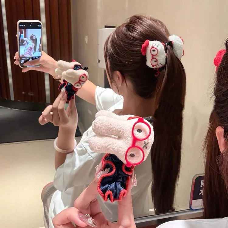 可爱牛仔眼镜米菲兔巨显发量多香蕉夹后脑勺盘发百搭少女发饰