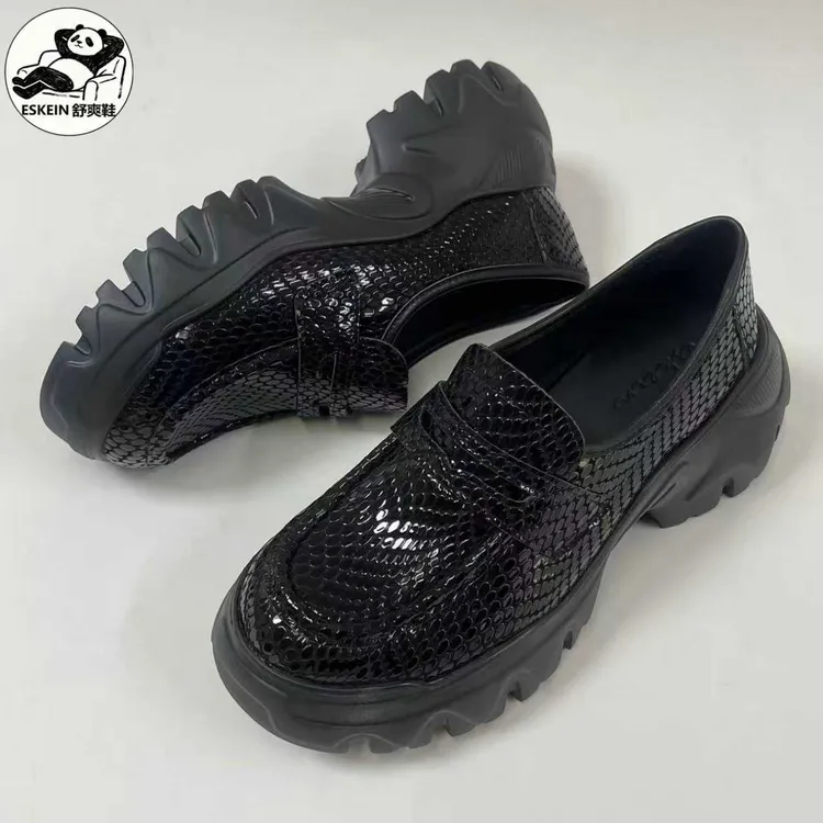 ESKEIN轻便粗跟乐福鞋女亮片时髦厚底圆头皮鞋牛皮大码宽胖脚女鞋