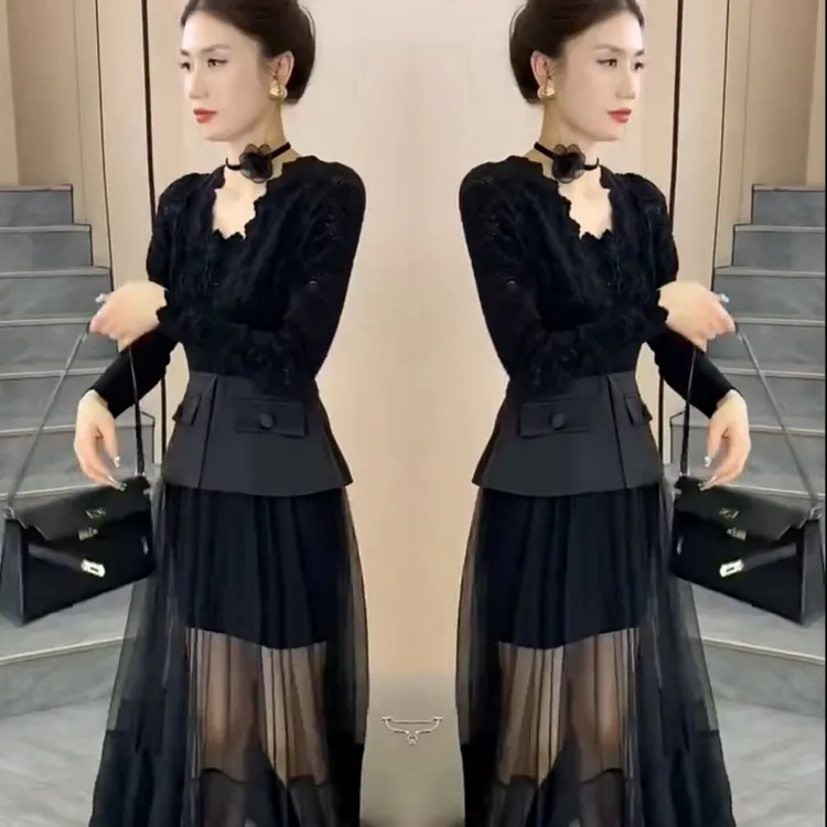 D111赫本风连衣裙新款假两件高级感显气质女神范蕾丝连衣裙减龄
