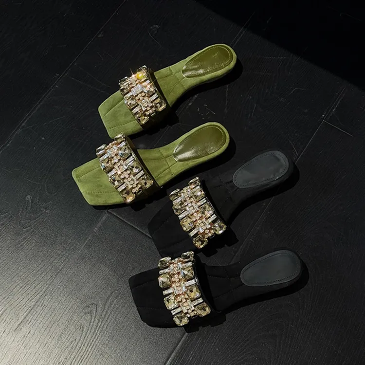 UHCK法式气质水钻高级感一字带凉鞋女夏季外穿百搭粗跟凉拖鞋