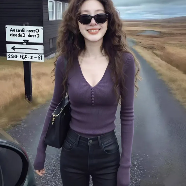 韩系紫色V领长袖针织衫女秋冬季毛衣纯欲韩系针织衫内搭打底上衣