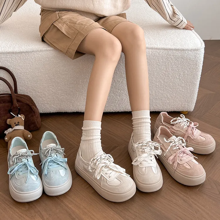 韩版娃娃头丑萌德训鞋女2025春季新款休闲透气缎面厚底运动小白鞋